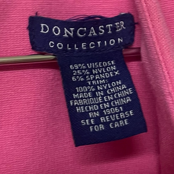 Doncaster Collection Sheath Dress Sleeveless V-Neck Pink Sz 10 - Picture 2 of 6